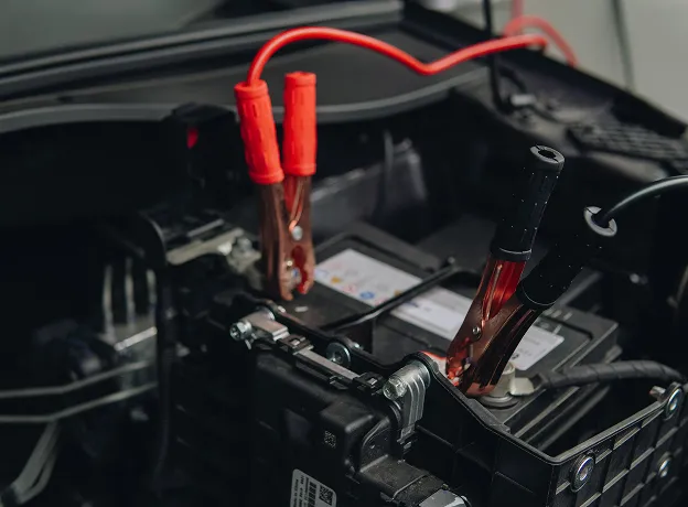 Vérification de la batterie d’un véhicule